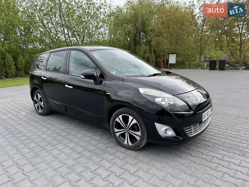Минивэн Renault Megane Scenic 2011 в Тернополе