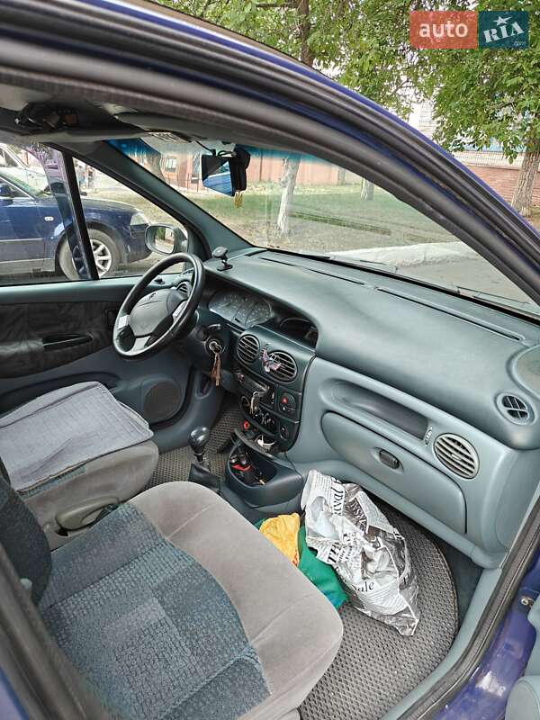 Минивэн Renault Megane Scenic 1999 в Верхнеднепровске фото 23 Минивэн Renault Megane Scenic 1999 в Верхнеднепровске