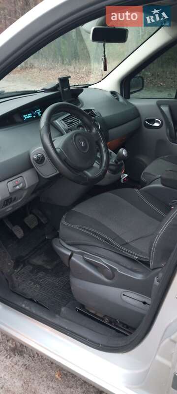 Минивэн Renault Megane Scenic 2006 в Лебедине