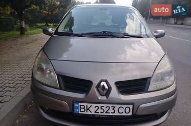 Минивэн Renault Megane Scenic 2008 в 