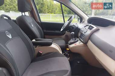 Минивэн Renault Megane Scenic 2008 в 
