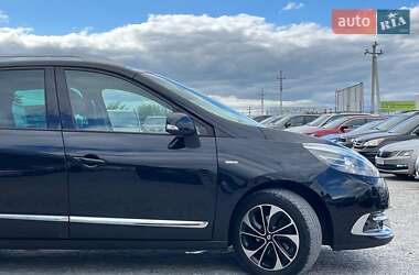 Минивэн Renault Megane Scenic 2014 в 
