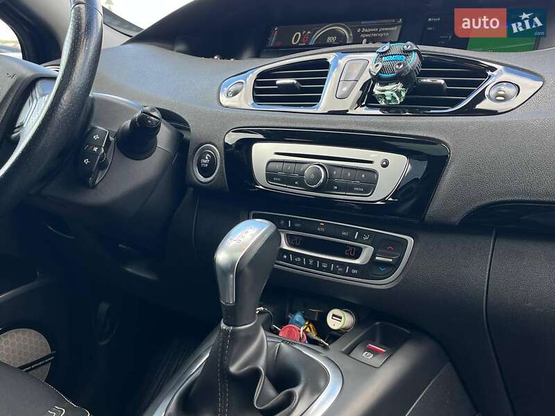Мінівен Renault Megane Scenic 2014 в Львові фото 16 Мінівен Renault Megane Scenic 2014 в Львові