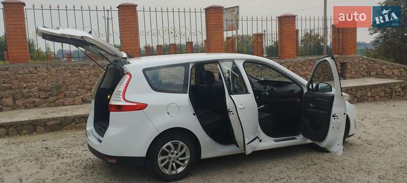 Минивэн Renault Megane Scenic 2013 в Броварах фото 4 Минивэн Renault Megane Scenic 2013 в Броварах