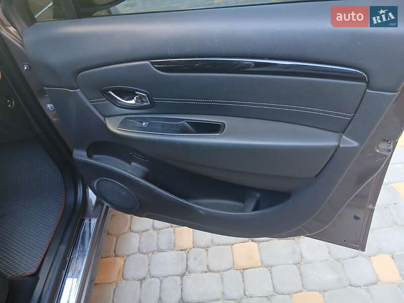 Минивэн Renault Megane Scenic 2014 в Виннице