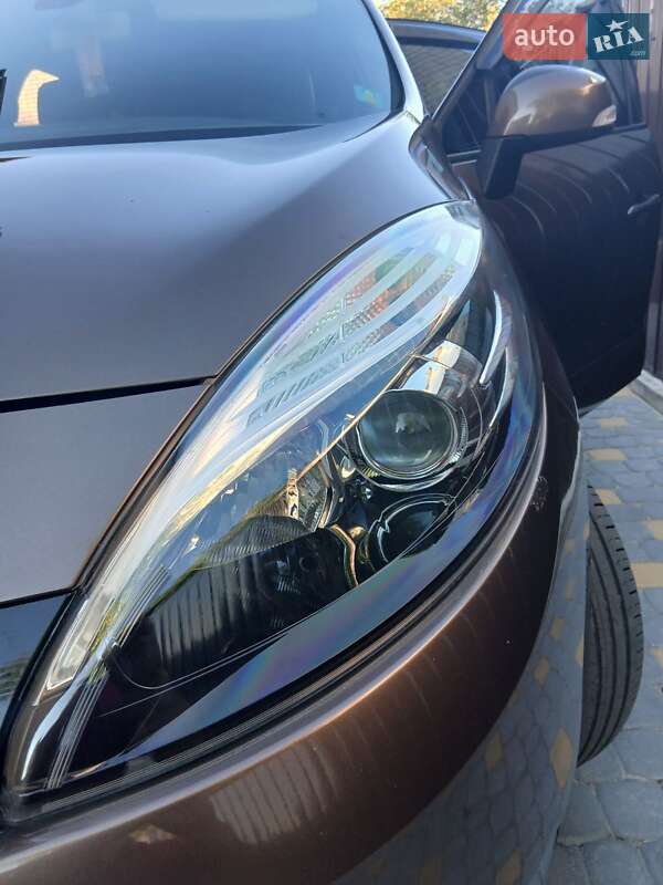 Минивэн Renault Megane Scenic 2014 в Виннице