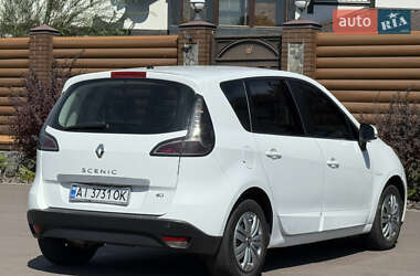 Минивэн Renault Megane Scenic 2014 в 