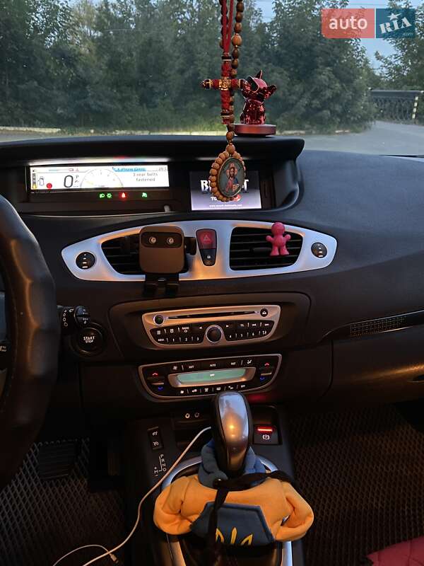 Минивэн Renault Megane Scenic 2010 в Барановке