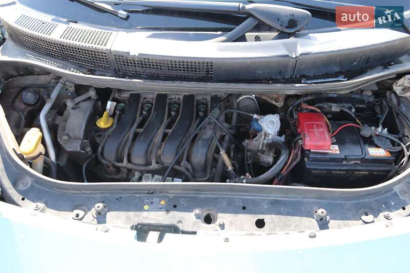 Минивэн Renault Megane Scenic 2006 в Здолбунове
