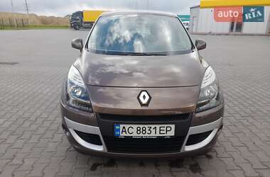 Renault Megane Scenic 2011