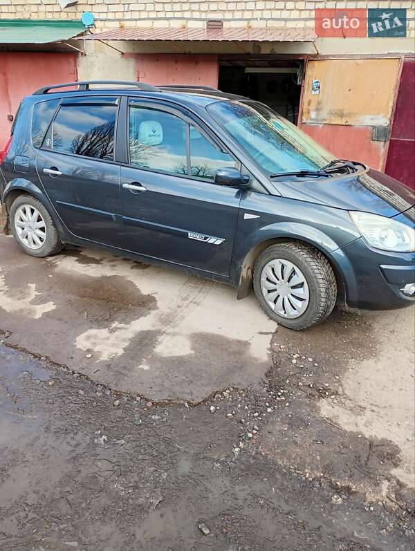 Минивэн Renault Megane Scenic 2007 в Южноукраинске фото Минивэн Renault Megane Scenic 2007 в Южноукраинске