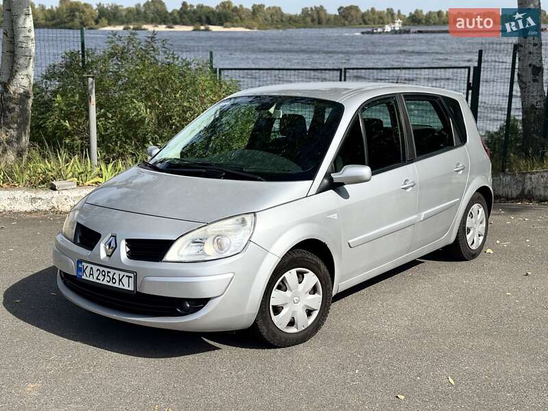 Минивэн Renault Megane Scenic 2008 в Киеве