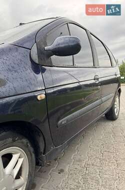 Мінівен Renault Megane Scenic 2000 в  фото 5 Мінівен Renault Megane Scenic 2000 в