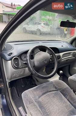 Мінівен Renault Megane Scenic 2000 в  фото 14 Мінівен Renault Megane Scenic 2000 в