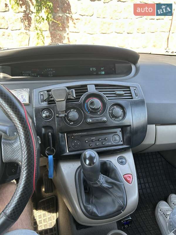 Минивэн Renault Megane Scenic 2004 в Кропивницком