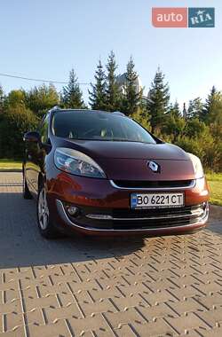 Renault Megane Scenic 2013