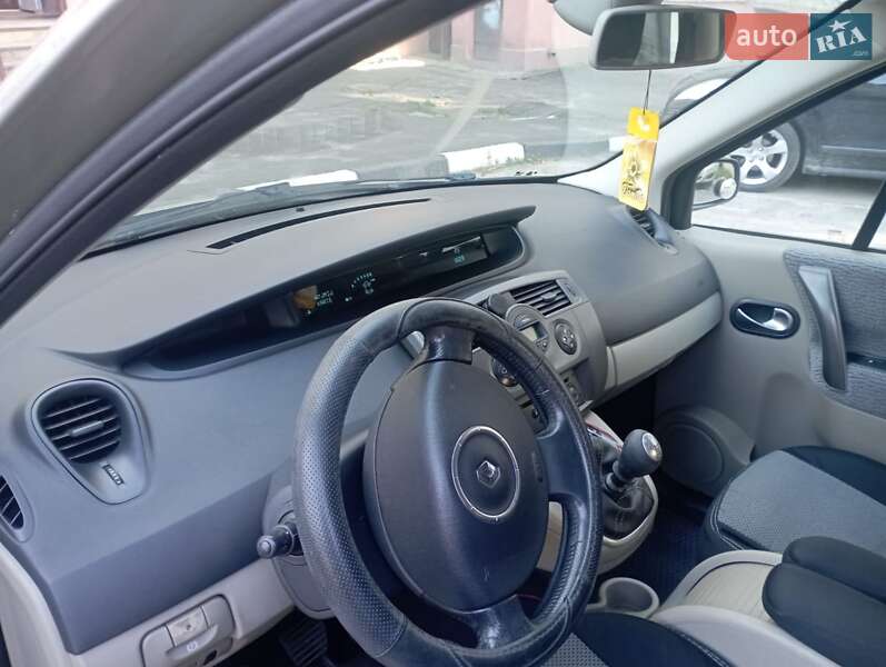 Минивэн Renault Megane Scenic 2007 в Бориславе фото 15 Минивэн Renault Megane Scenic 2007 в Бориславе