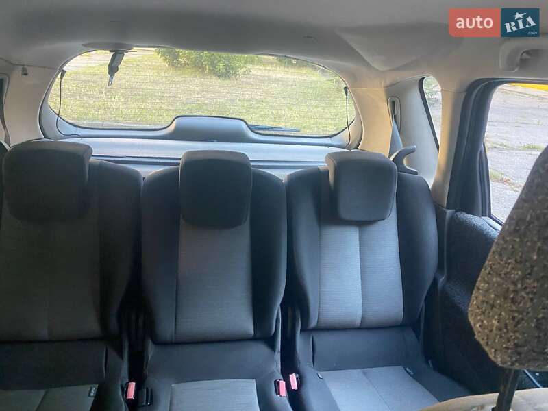 Минивэн Renault Megane Scenic 2004 в Днепре