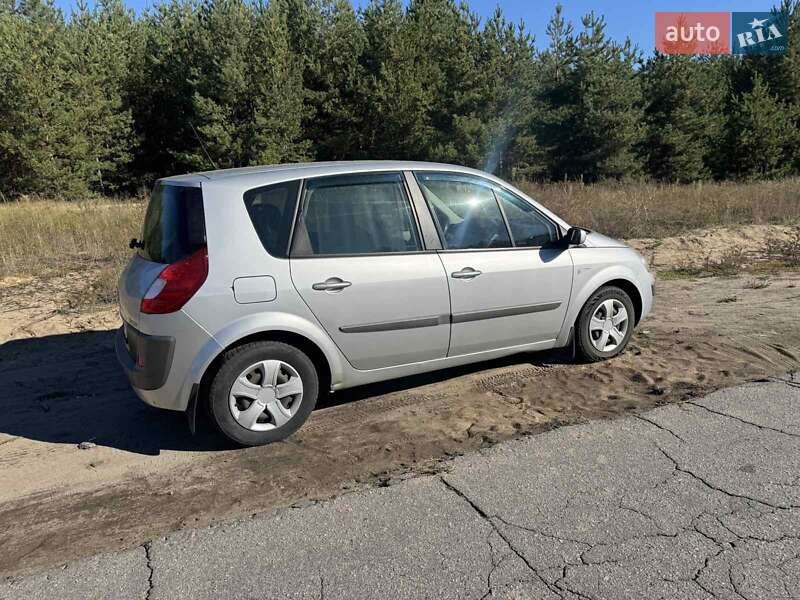 Минивэн Renault Megane Scenic 2006 в Кременчуге