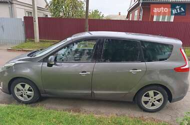 Мінівен Renault Megane Scenic 2009 в 