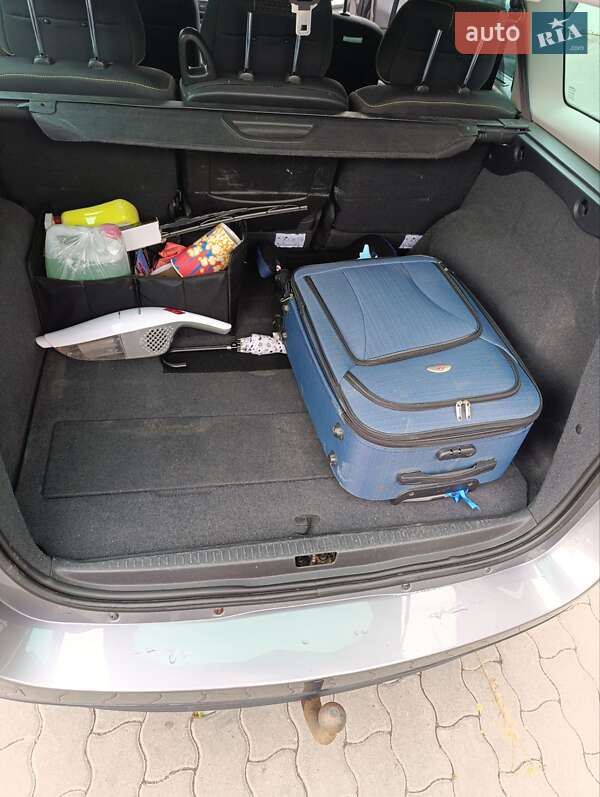 Минивэн Renault Megane Scenic 2009 в Владимире