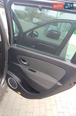 Мінівен Renault Megane Scenic 2009 в 