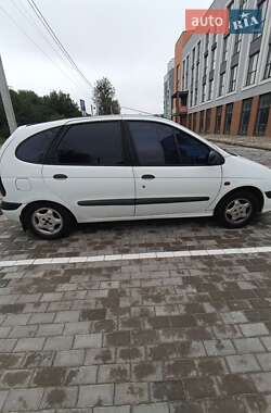 Минивэн Renault Megane Scenic 1998 в 