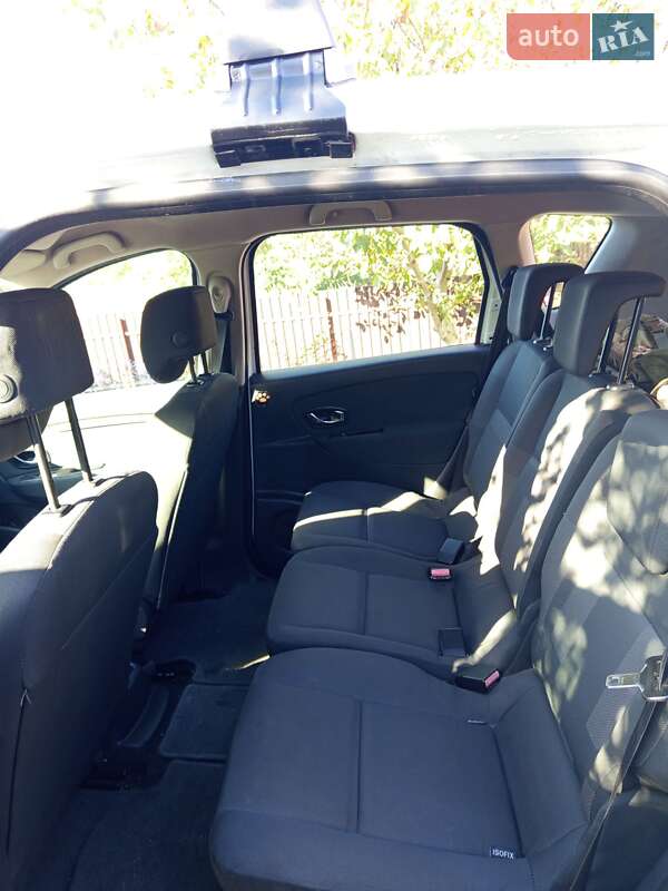 Минивэн Renault Megane Scenic 2013 в Киеве фото 29 Минивэн Renault Megane Scenic 2013 в Киеве