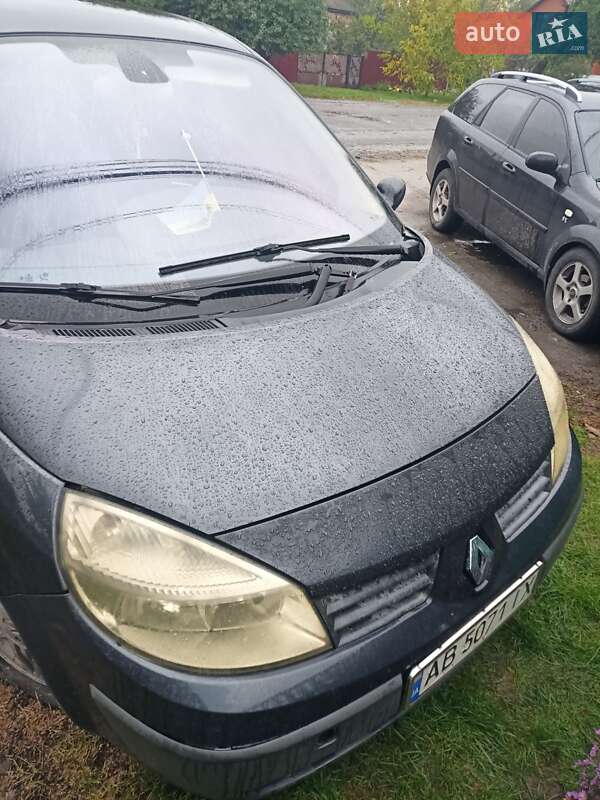 Минивэн Renault Megane Scenic 2004 в Гайсине