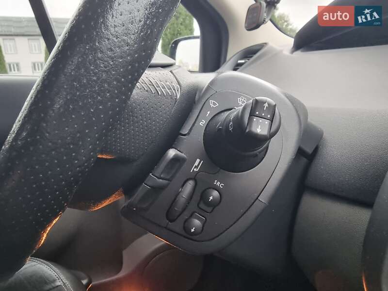 Минивэн Renault Megane Scenic 2008 в Виннице