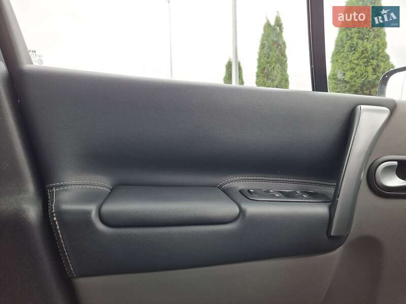 Минивэн Renault Megane Scenic 2008 в Виннице