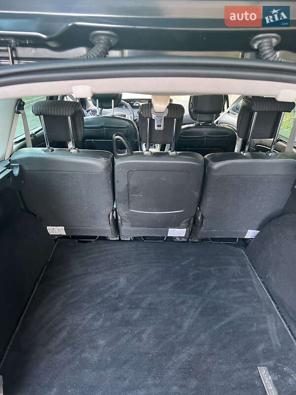 Минивэн Renault Megane Scenic 2011 в Ковеле