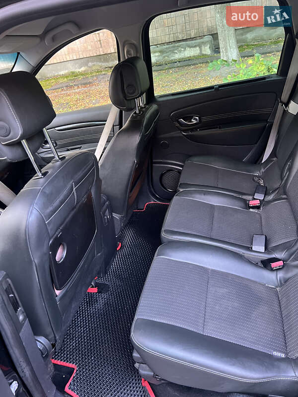 Минивэн Renault Megane Scenic 2011 в Ковеле