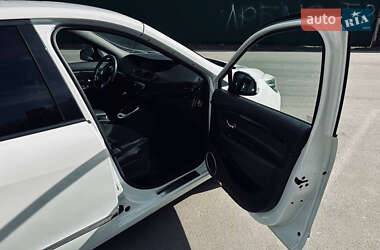 Минивэн Renault Megane Scenic 2012 в 