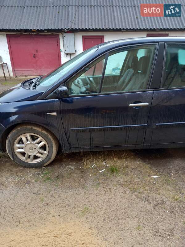 Минивэн Renault Megane Scenic 2008 в Клесовом