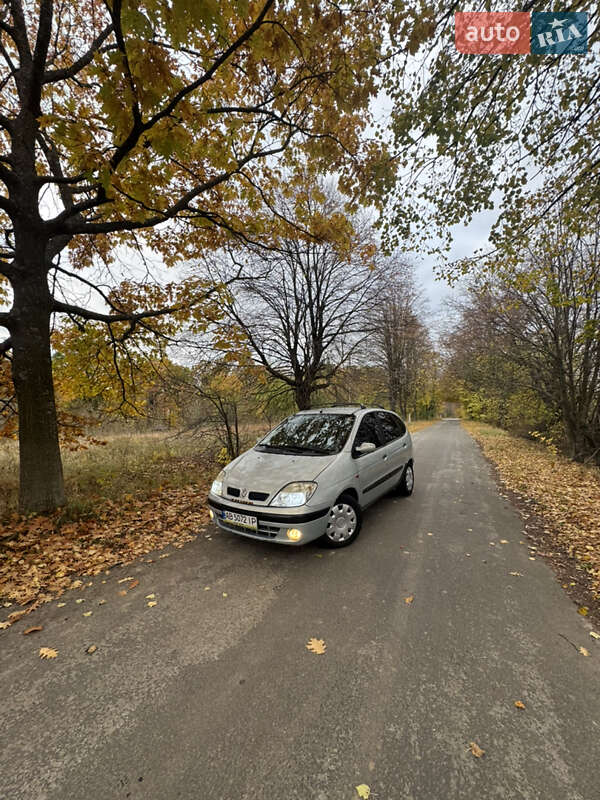 Минивэн Renault Megane Scenic 1999 в Баре фото Минивэн Renault Megane Scenic 1999 в Баре