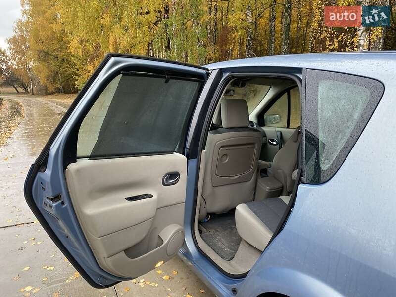 Минивэн Renault Megane Scenic 2005 в Сумах