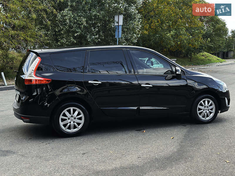 Минивэн Renault Megane Scenic 2011 в Одессе фото 7 Минивэн Renault Megane Scenic 2011 в Одессе