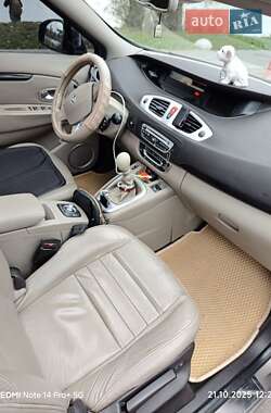 Мінівен Renault Megane Scenic 2010 в 