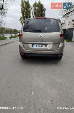 Мінівен Renault Megane Scenic 2010 в 
