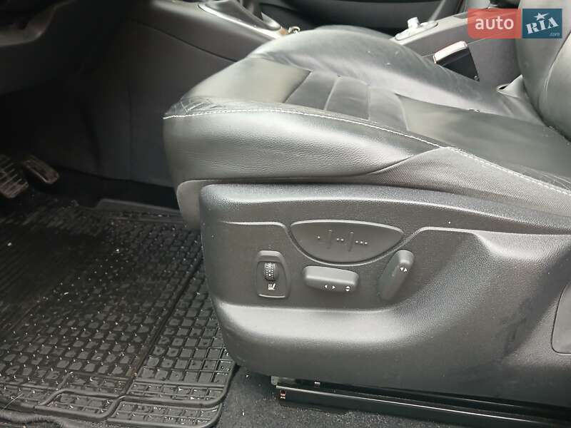 Мінівен Renault Megane Scenic 2012 в Ходореві