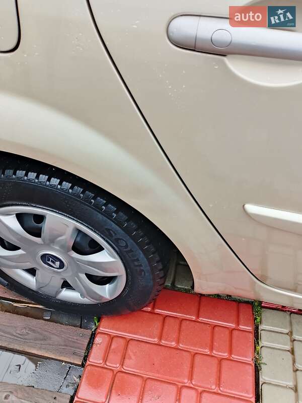 Минивэн Renault Megane Scenic 2009 в Коростене