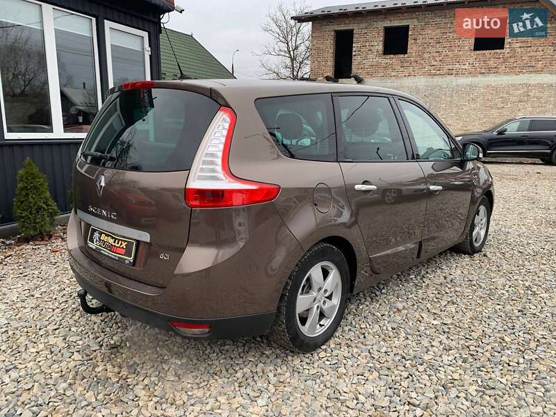 Мінівен Renault Megane Scenic 2010 в Коломиї