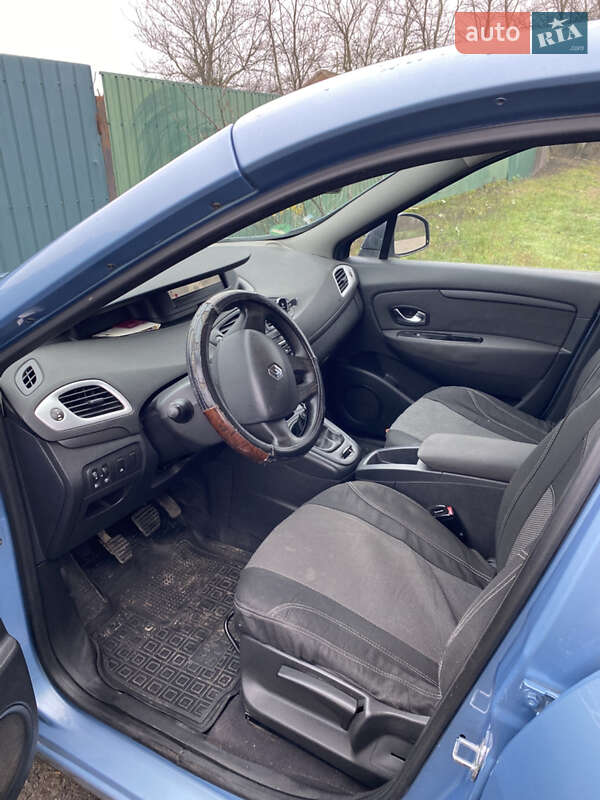 Минивэн Renault Megane Scenic 1996 в Кропивницком фото 12 Минивэн Renault Megane Scenic 1996 в Кропивницком