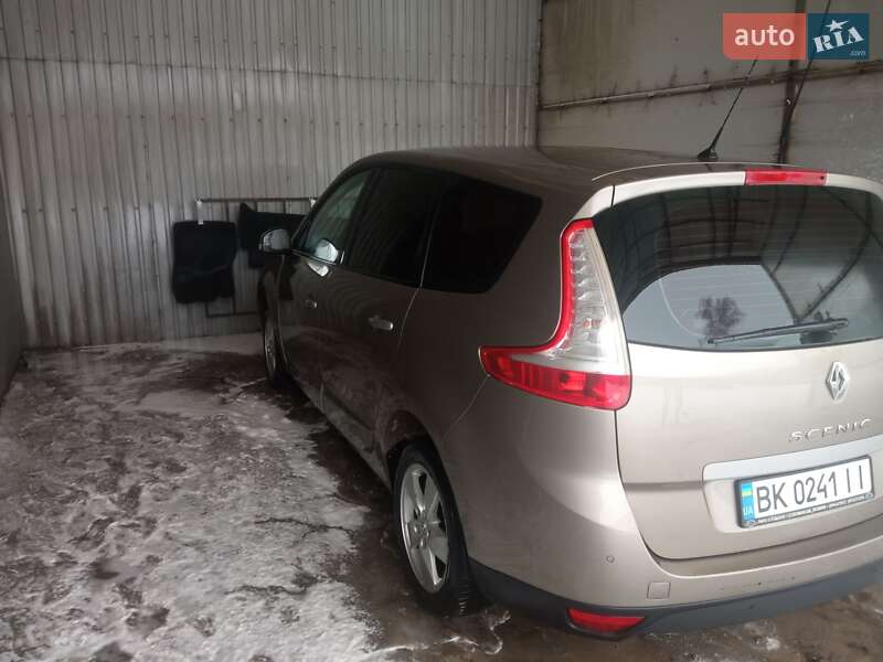 Renault Megane Scenic 2009
