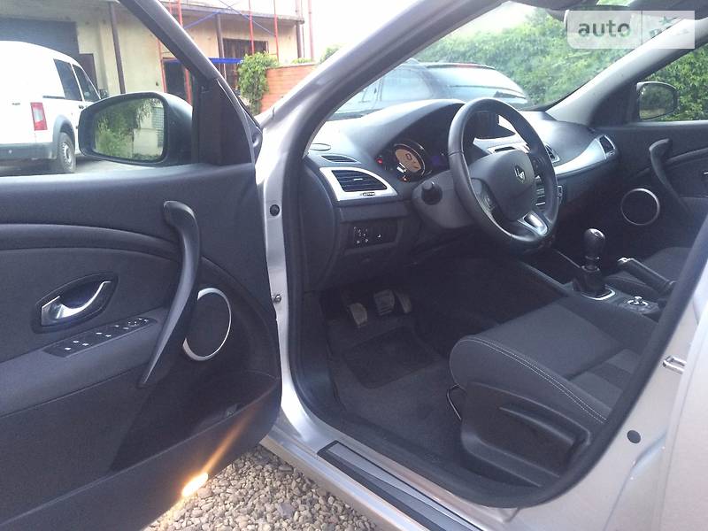 Универсал Renault Megane 2010 в Самборе