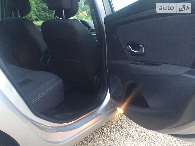 Универсал Renault Megane 2010 в Самборе