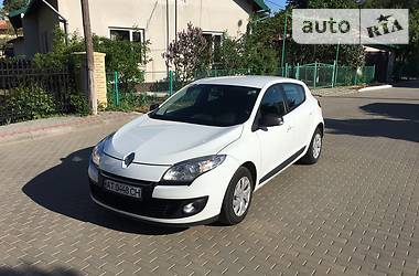 Хэтчбек Renault Megane 2013 в Снятине