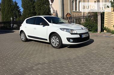 Хэтчбек Renault Megane 2013 в Снятине