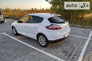 Хэтчбек Renault Megane 2015 в Луцке